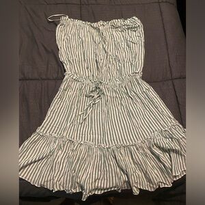 Women’s Elan Boutique Green & White striped cover up strapless dress Size small